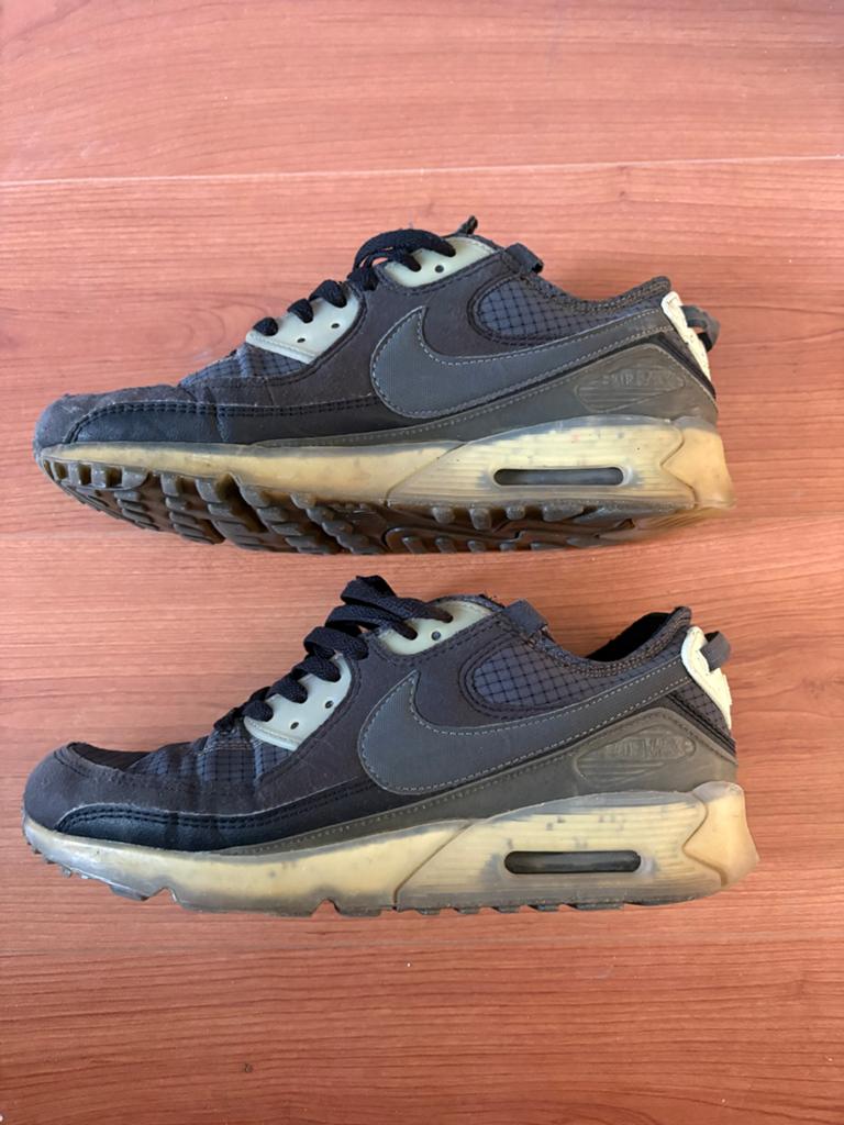 Nike Air Max 90 Terrascape - Donkergrijs/Zwart, Kleding | Heren, Schoenen, Ophalen of Verzenden, Gedragen, Zwart, Sneakers of Gympen