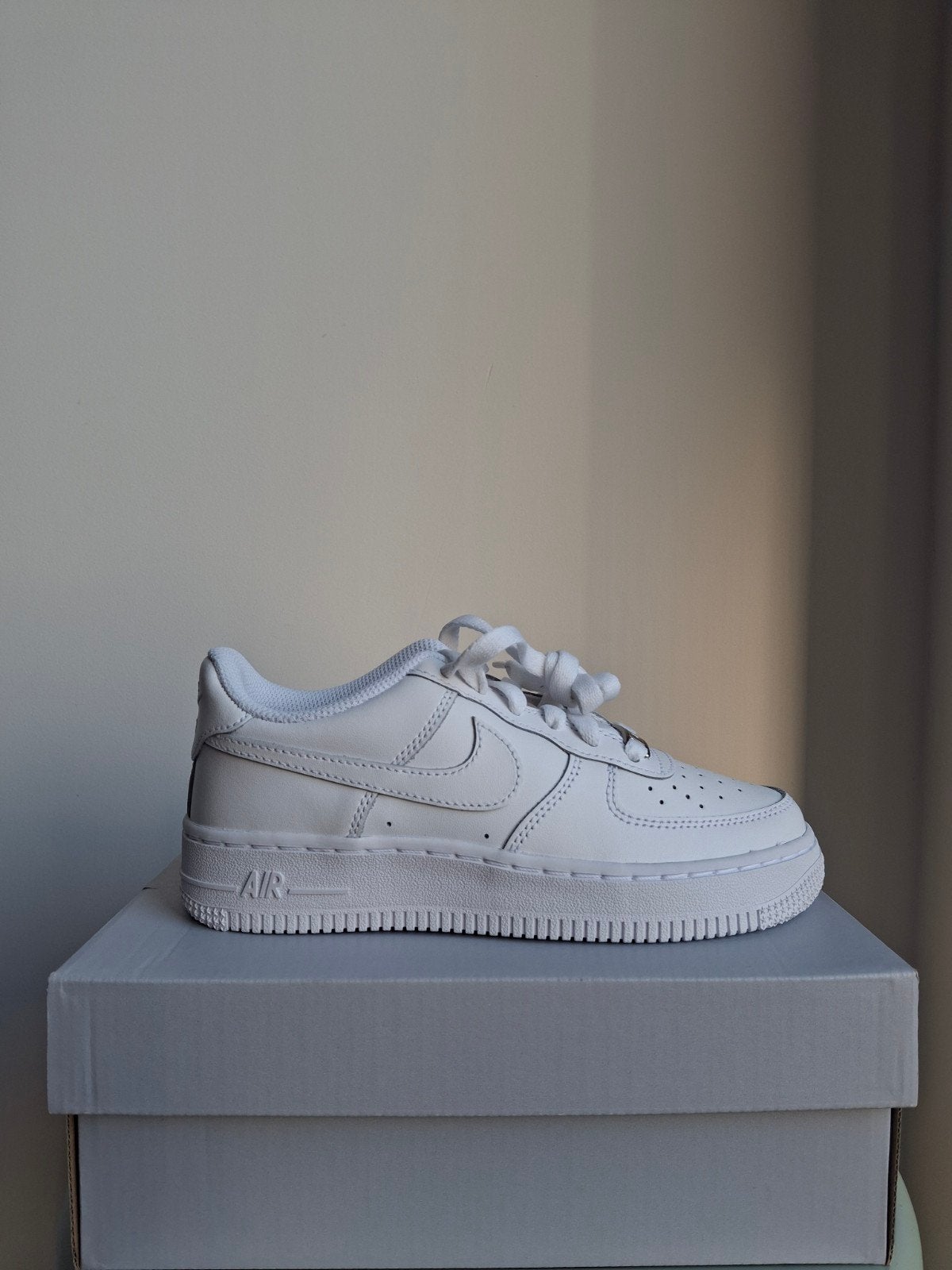Nike air force 1 , maat 33 en 34 beschikbaar, Jongen of Meisje, Schoenen, Nieuw, Ophalen of Verzenden