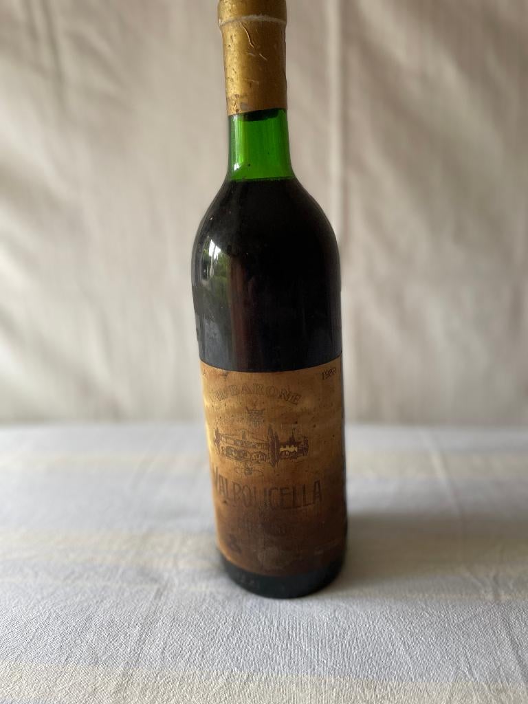Valpolicella, Verzamelen, Wijnen, Zo goed als nieuw, Rode wijn, Vol, Italië