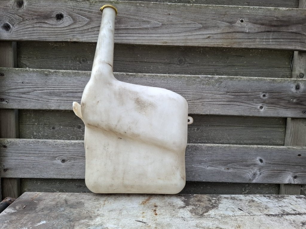 Ford Sierra ruitensproeierreservoir, Auto-onderdelen, Ophalen, Gebruikt, Ford