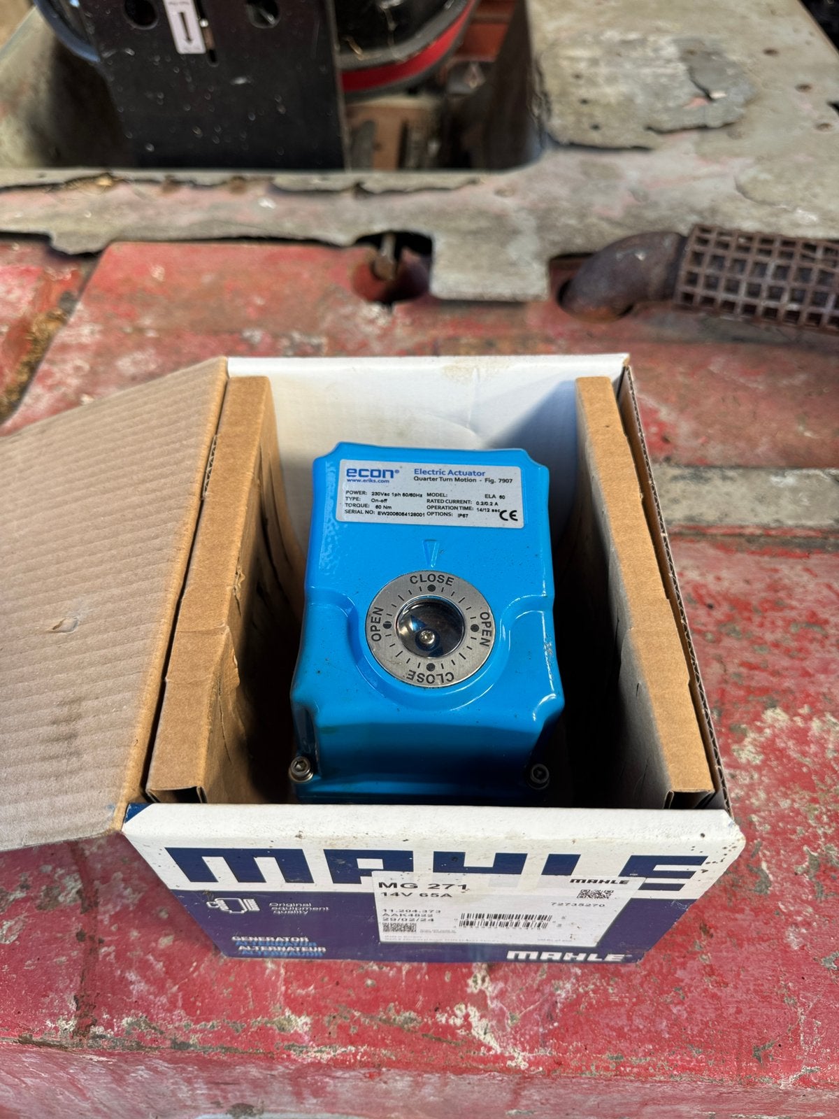 Elektrische aandrijving (actuator) 230V AC – 60 Nm, Ophalen of Verzenden, Zo goed als nieuw