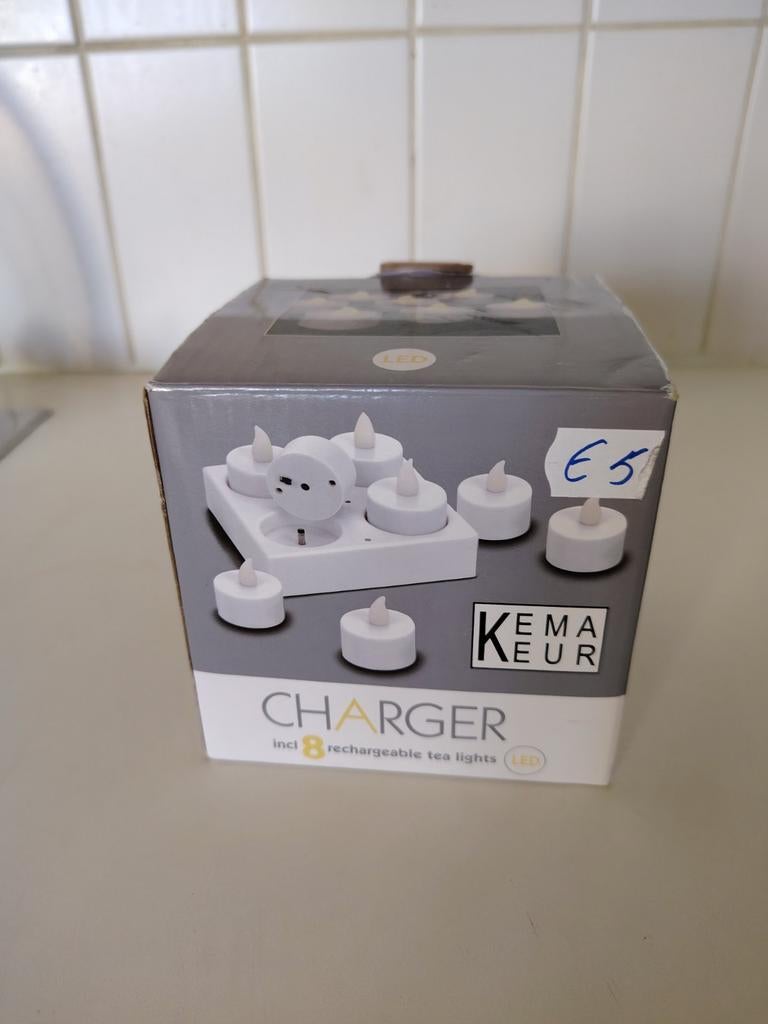 Oplaadbare LED theelichtjes met oplader - KEMA Keur, Ophalen, Kunststof, Wit, Nieuw