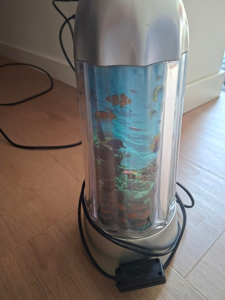 Sierlamp met draaiende visvoorstelling, Ophalen of Verzenden, Gebruikt, Modern, Speels