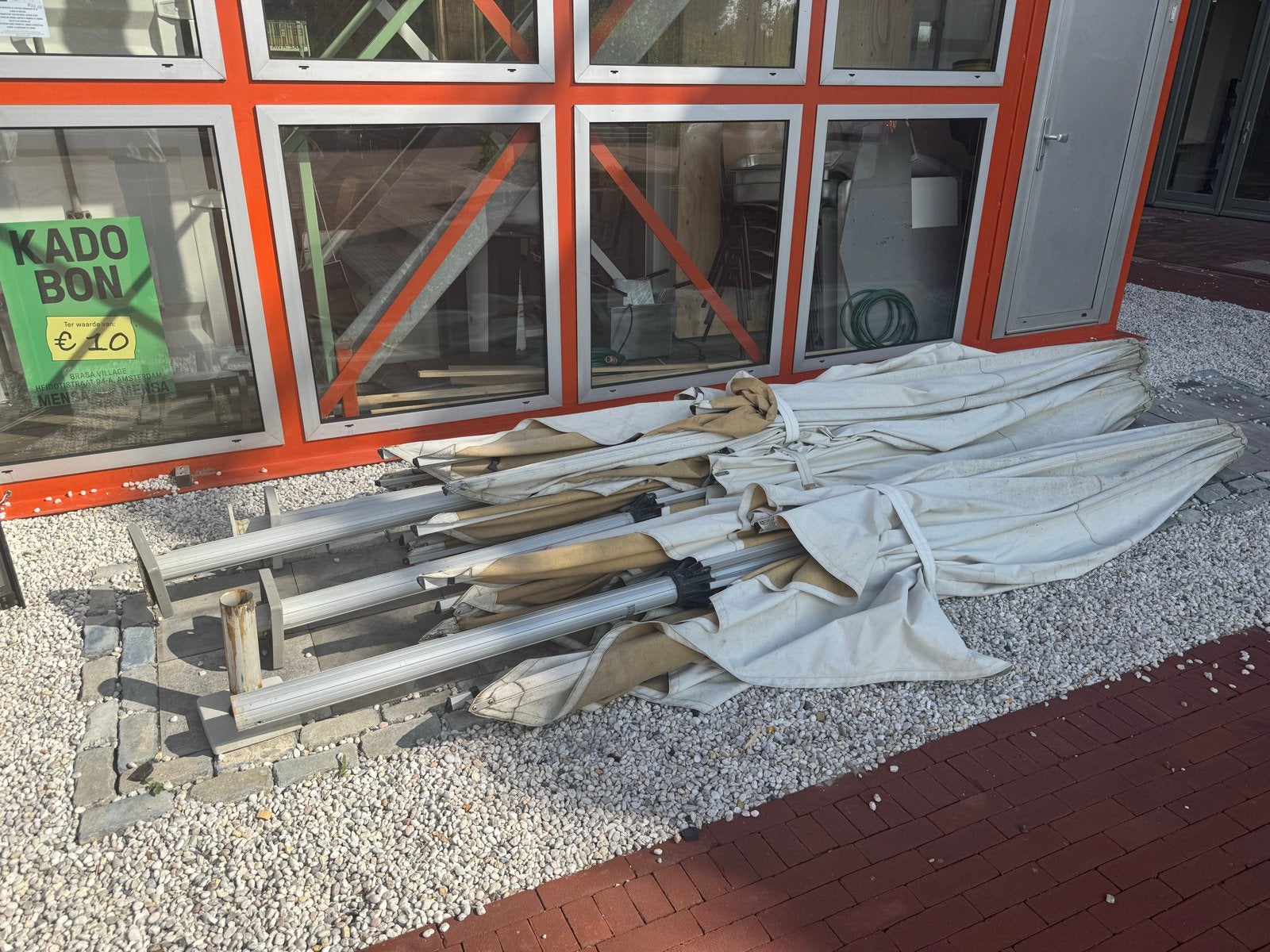 2x Solero Parasol 5 meter doorsnee, Ophalen of Verzenden, Gebruikt, Meer dan 4 meter, Stokparasol