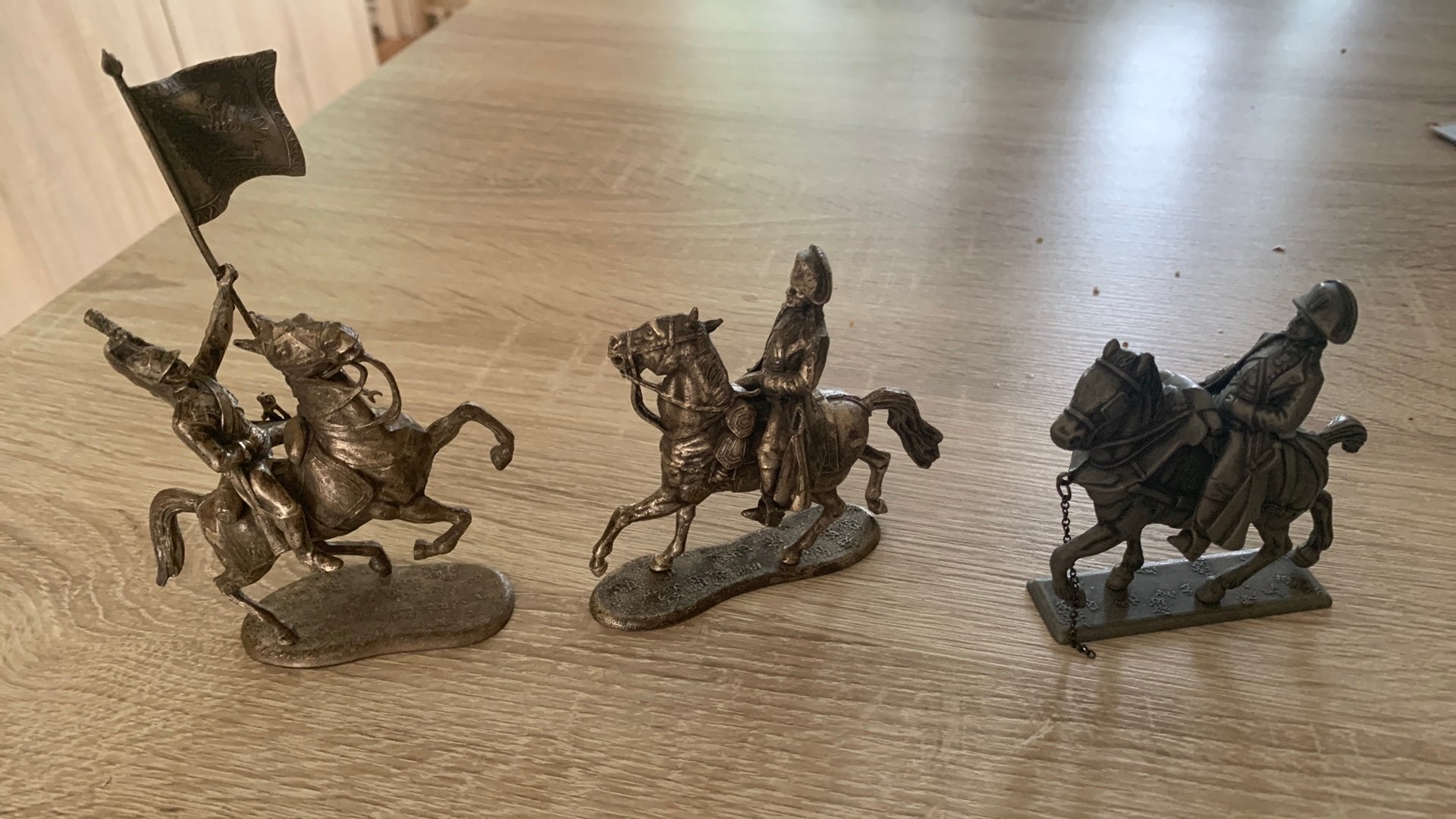 3 Napolitische figuren te paard., Ophalen, Gebruikt, Historisch, Figuurtje(s)