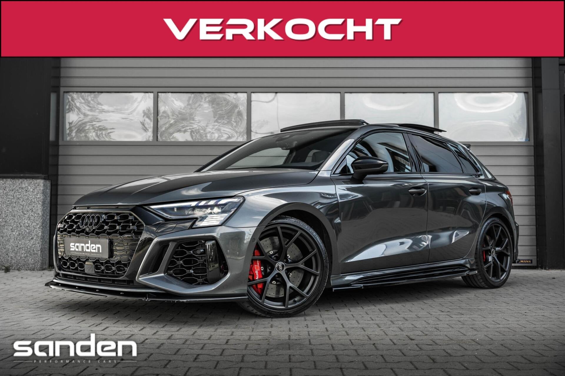 Audi RS3 2.5TFSI quattro|Ceramic|Pano|B&O|HUD|Maxton|Massage, Auto's, Audi, Automaat, Zwart, RS3, 1545 kg