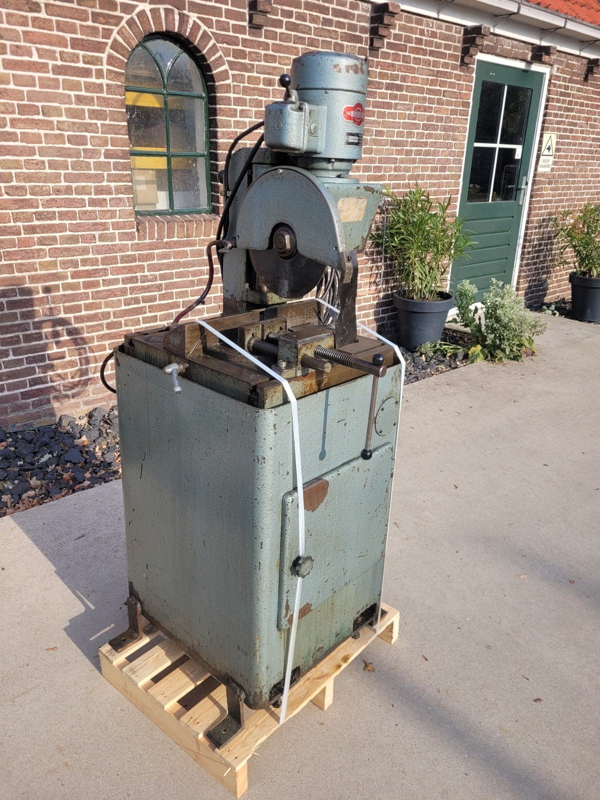 Afkortzaag metaalzaag eisele / bewo, Ophalen, 70 mm of meer, Afkortzaag, 1200 watt of meer
