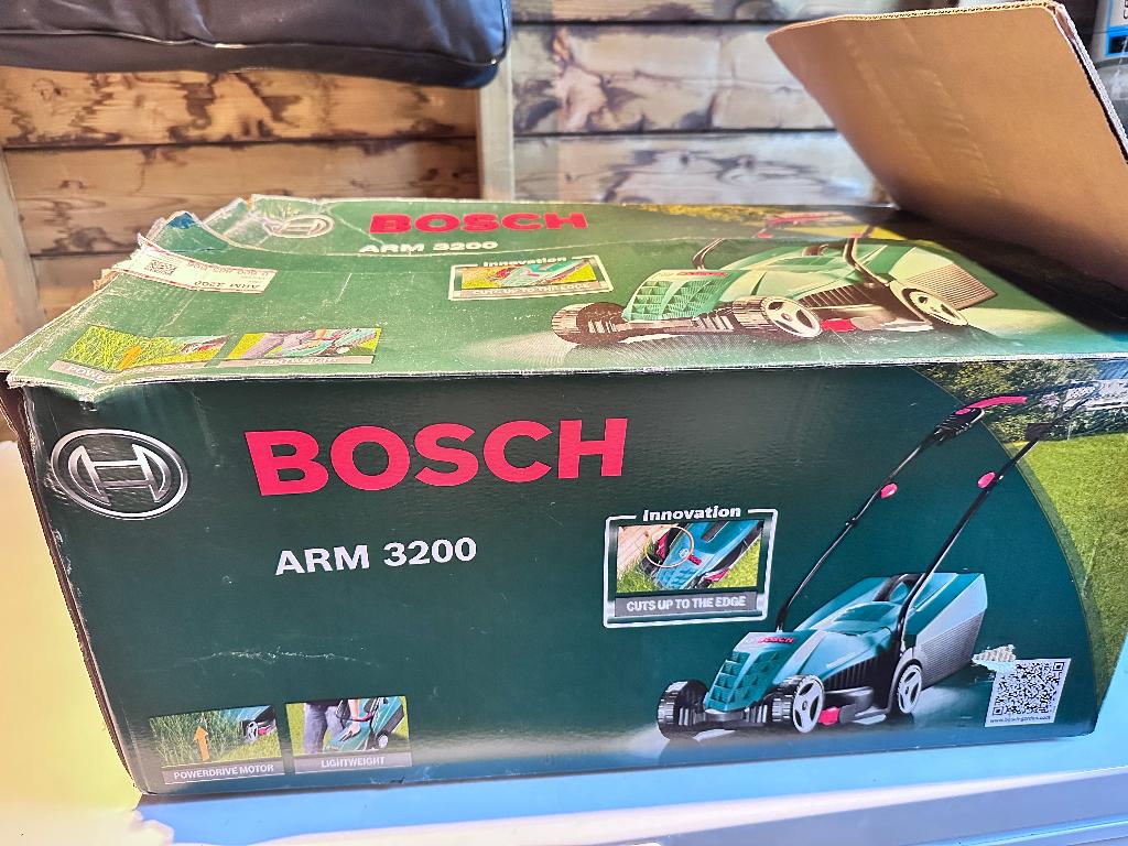 Bosch elektrische grasmaaier Rotak 320 - ARM 3200, Ophalen of Verzenden, Gebruikt, Elektrische grasmaaier, BOSCH