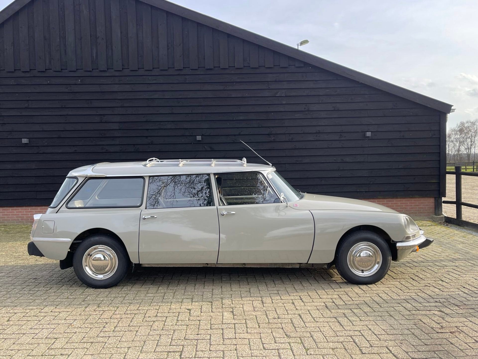 Citroen ID 21 Break in mooie originele staat, foto 2