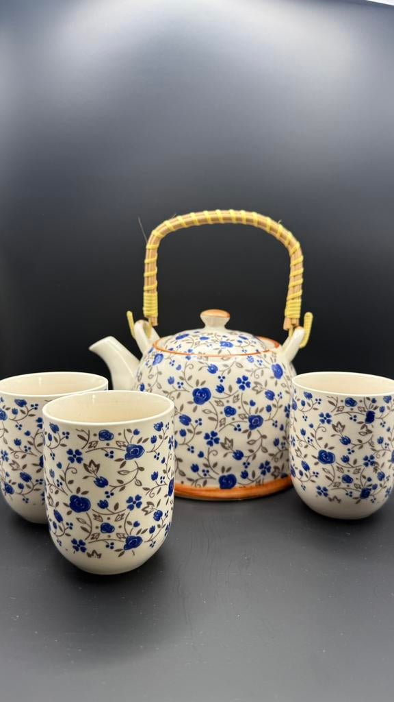 Vintage Chinees Porselein servies Jingdezhen (Pot 3 kopjes), Ophalen