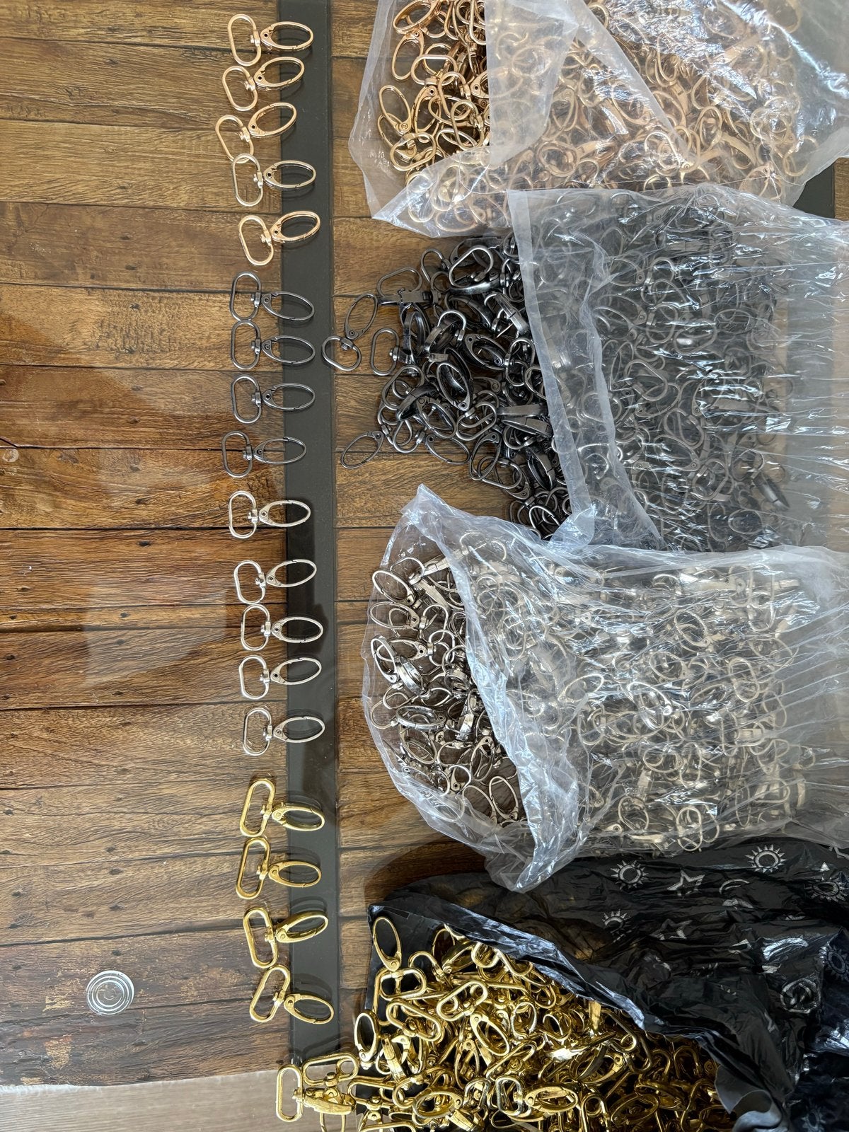 Macramé sleutelhangeronderdelen - Diverse kleuren, Hobby en Vrije tijd, Kralen en Sieraden maken, Nieuw, Overige typen, Ophalen of Verzenden