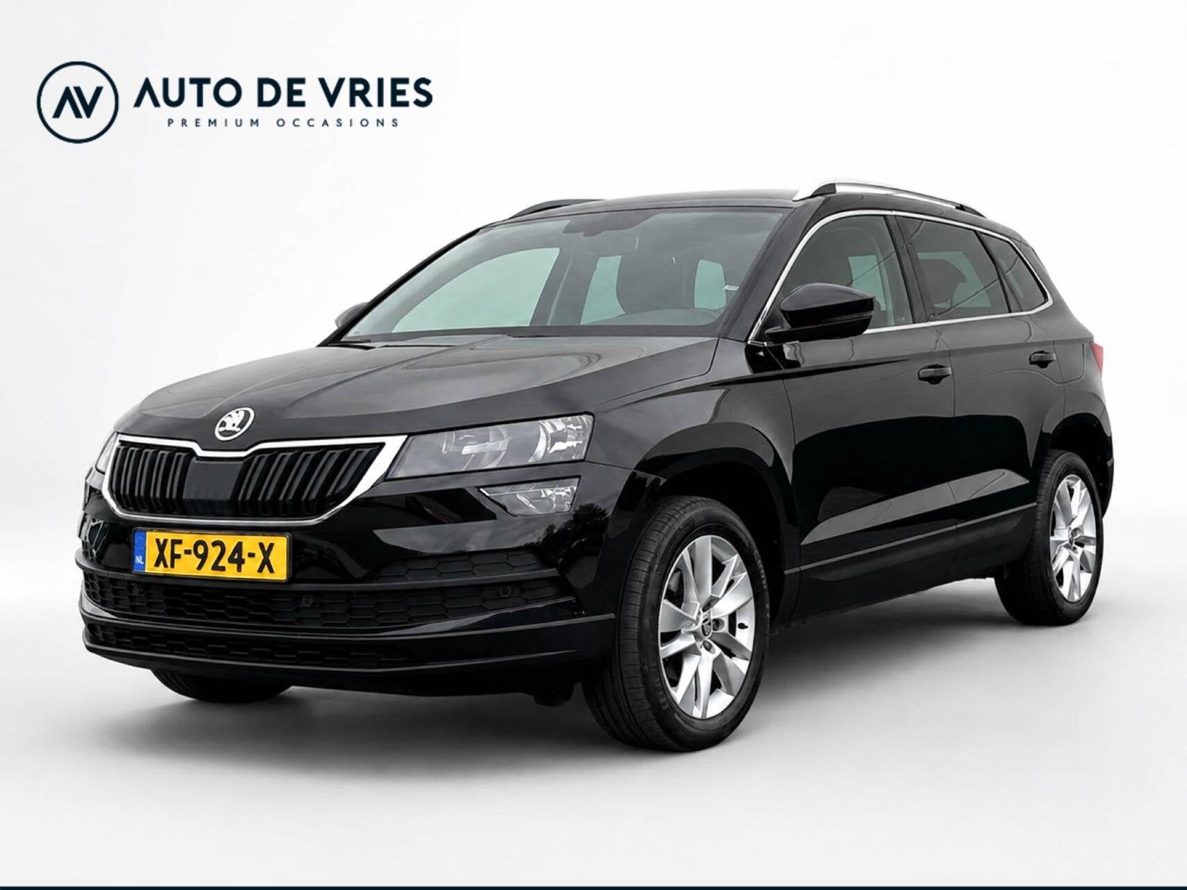 Skoda Karoq 1.0 TSI 116pk Clever Edition | ECC | Navigatie |, Auto's, Voorwielaandrijving, Dealer onderhouden, Stof, Gebruikt
