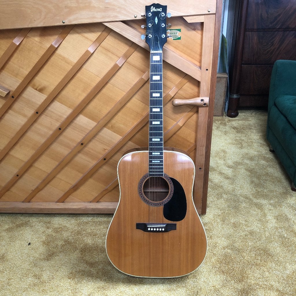 Ibanez akoestische gitaar