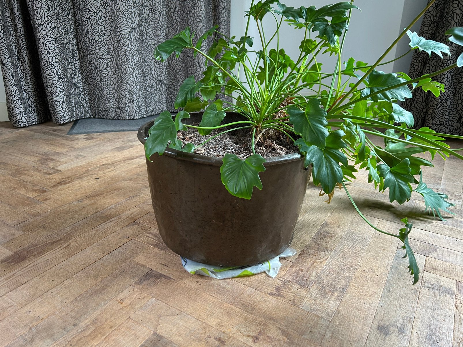 Koperen pot ongeveer 50 cm doorsnee, Ophalen, Overige materialen