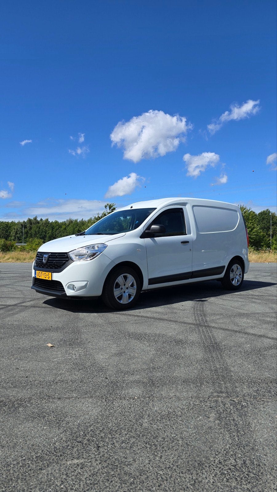 Dacia Dokker Van 1.5 dCi 95pk Stop & Start 2019 Wit, Stof, Wit, Origineel Nederlands, 19 km/l