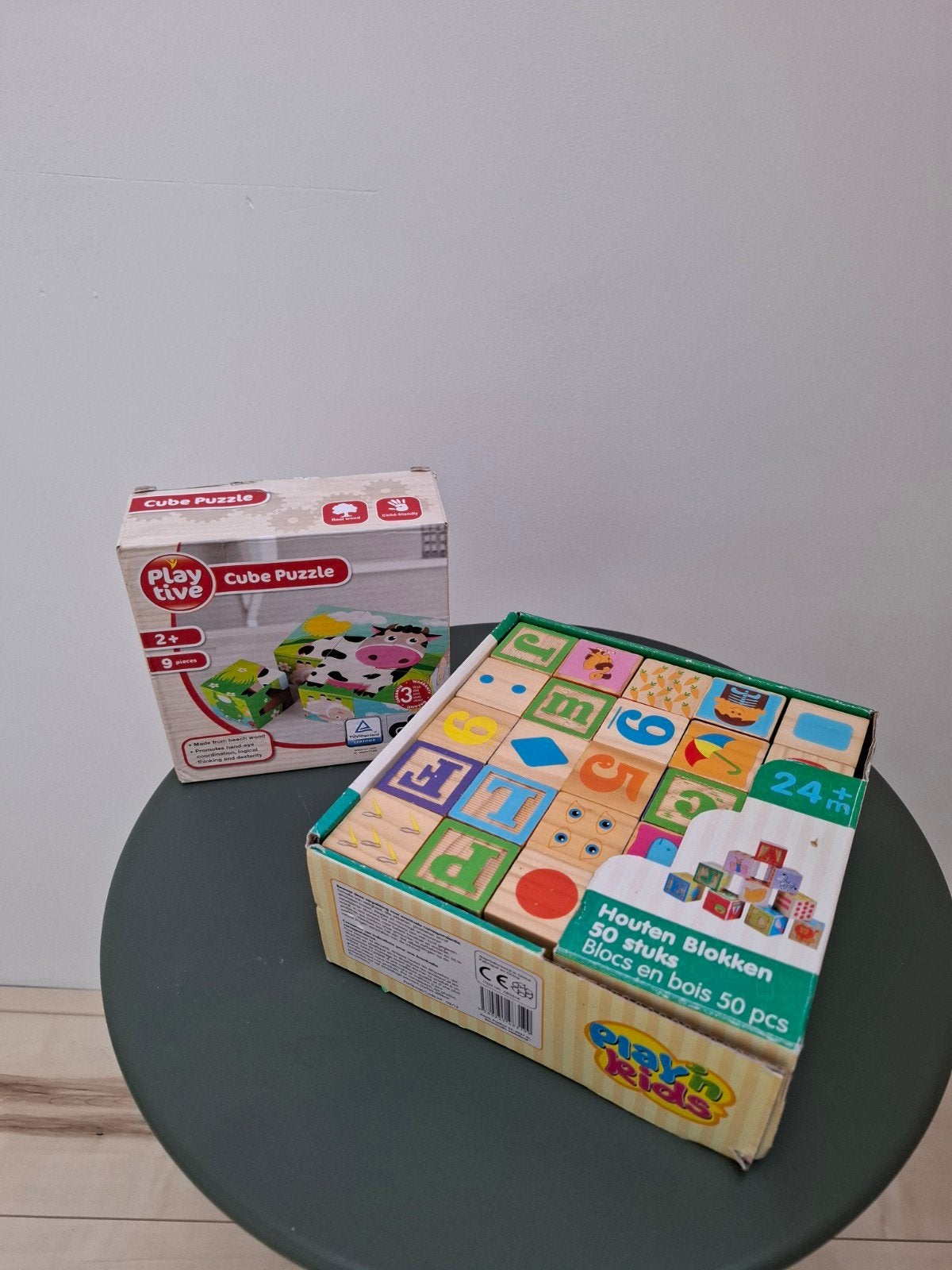 2 dozen houten blokjes (puzzel en figuurtjes) vanaf 2 jaar., Kinderen en Baby's, Ophalen of Verzenden, Zo goed als nieuw