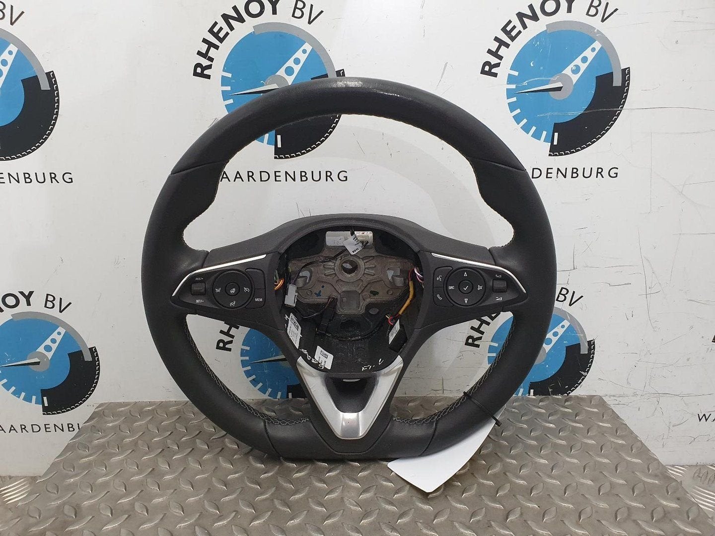 OPEL CROSSLAND STUURWIEL 2021, Ophalen of Verzenden, Gebruikt, Stiba lid