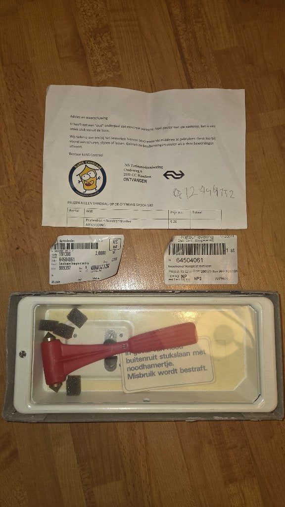 Nieuw NS Noodhamer m houder sgm koploper stickers koopbewijs, Ophalen of Verzenden, Nieuw, Trein, Overige typen