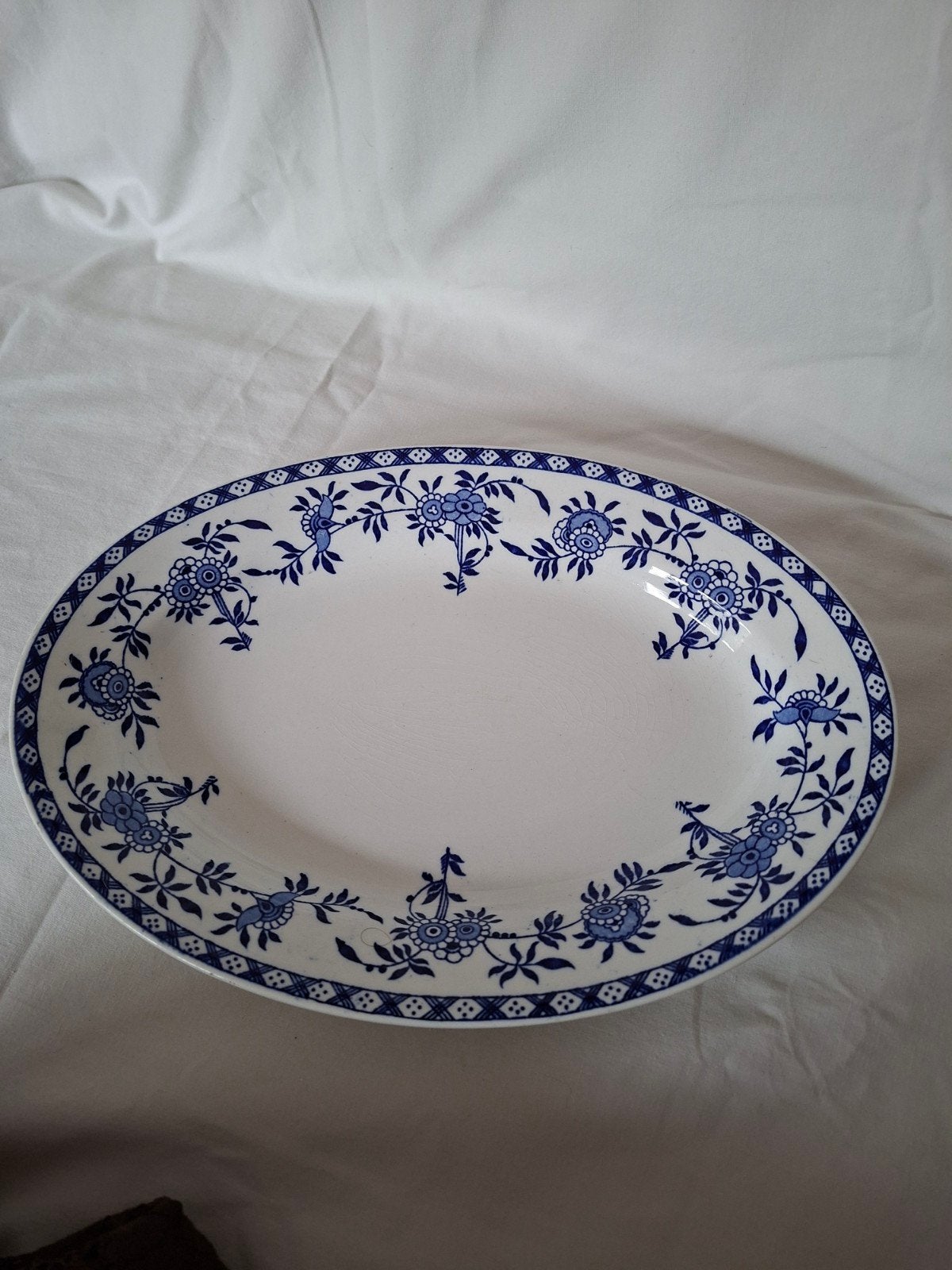 schaal petrus regout Maastricht, Antiek en Kunst, Antiek | Servies los, Ophalen of Verzenden