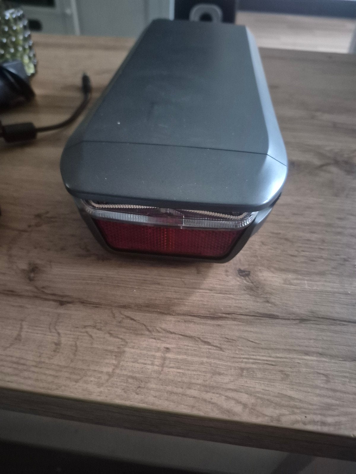 Vogue Apollo accu met lader, Verzenden