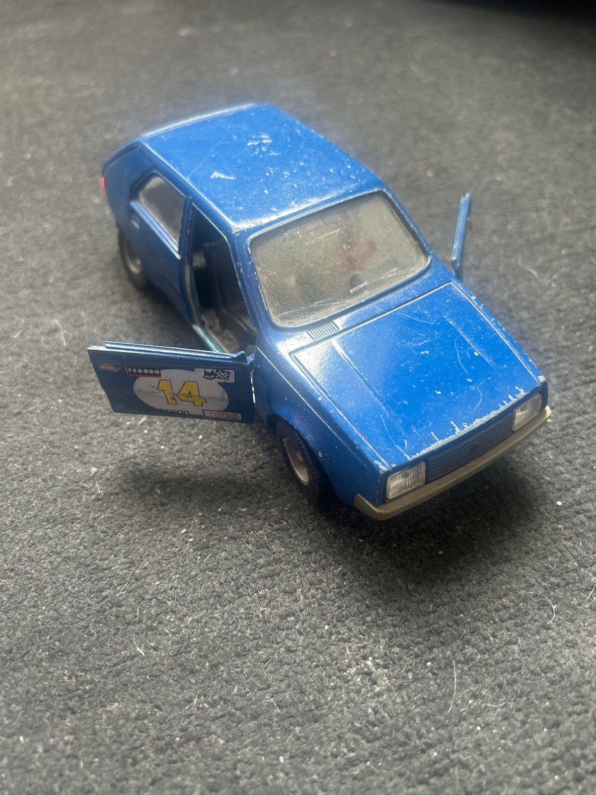 Burago Renault 14 TL Schaal 1/24 - Vintage Speelgoedauto, Ophalen of Verzenden, Gebruikt, Auto, Overige merken