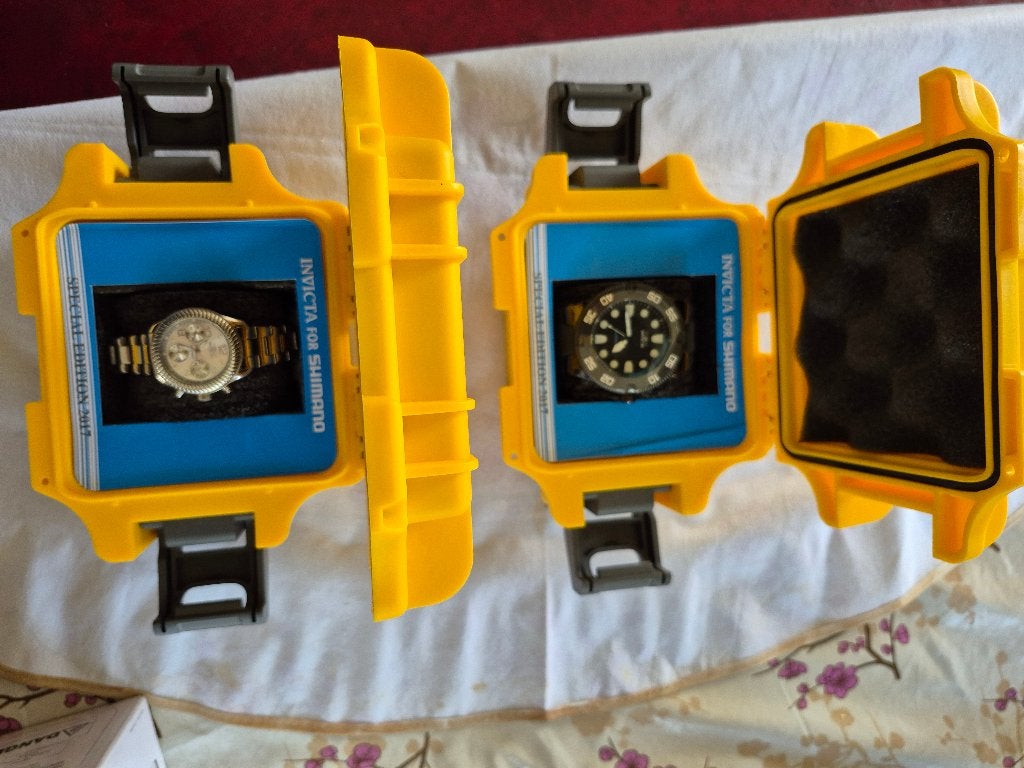 Invicta heren en dames horloge special edition, Sieraden, Tassen en Uiterlijk, Overige merken, Polshorloge, Overige materialen