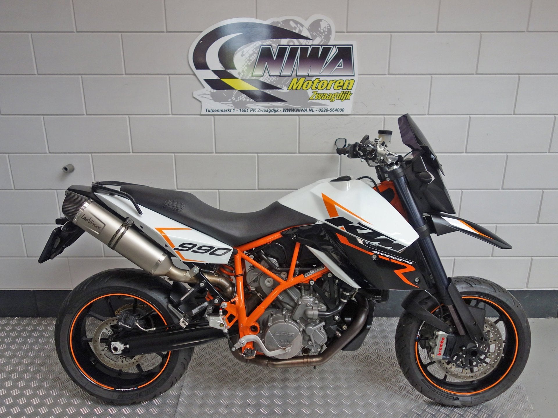 KTM 990 Supermoto R, Motoren, Toermotor, Handgeschakeld, Gebruikt, Bedrijf