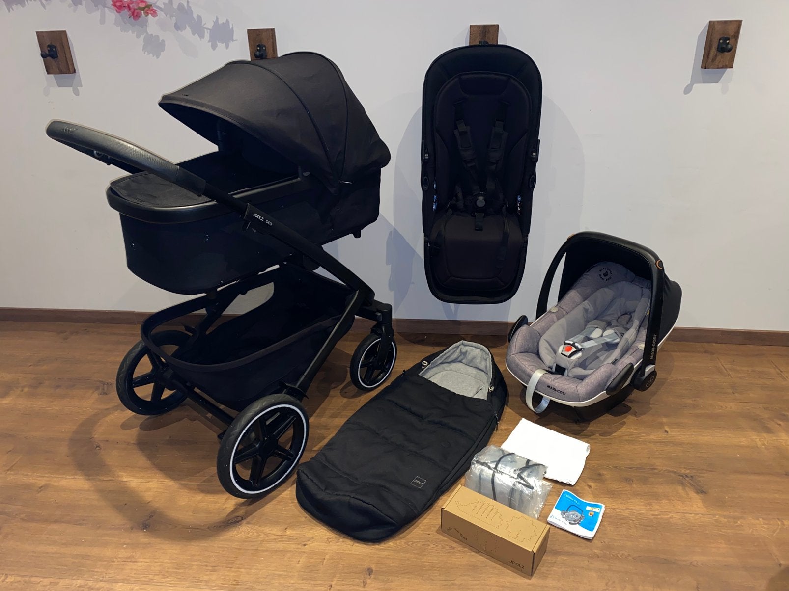 Joolz Geo3 Space Black Complete 3in1 Kinderwagen Set, Ophalen, Joolz, Zo goed als nieuw, Eikenlaan 76 Spijkenisse