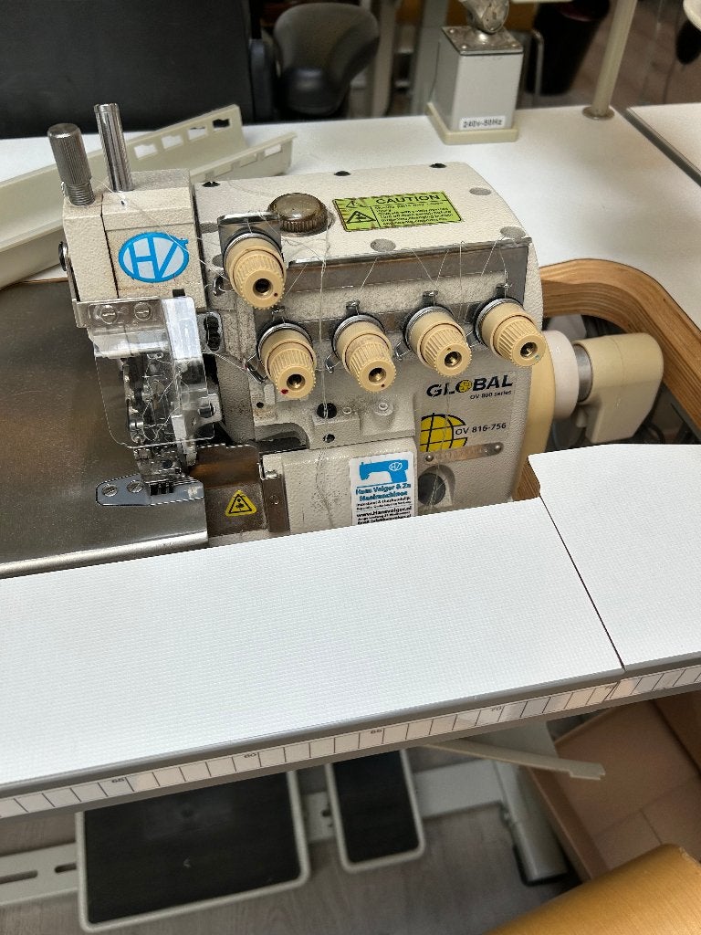 Global OV 816-756 Industriële Overlockmachine – €595, Gebruikt, Lockmachine, Industrieel, Ophalen