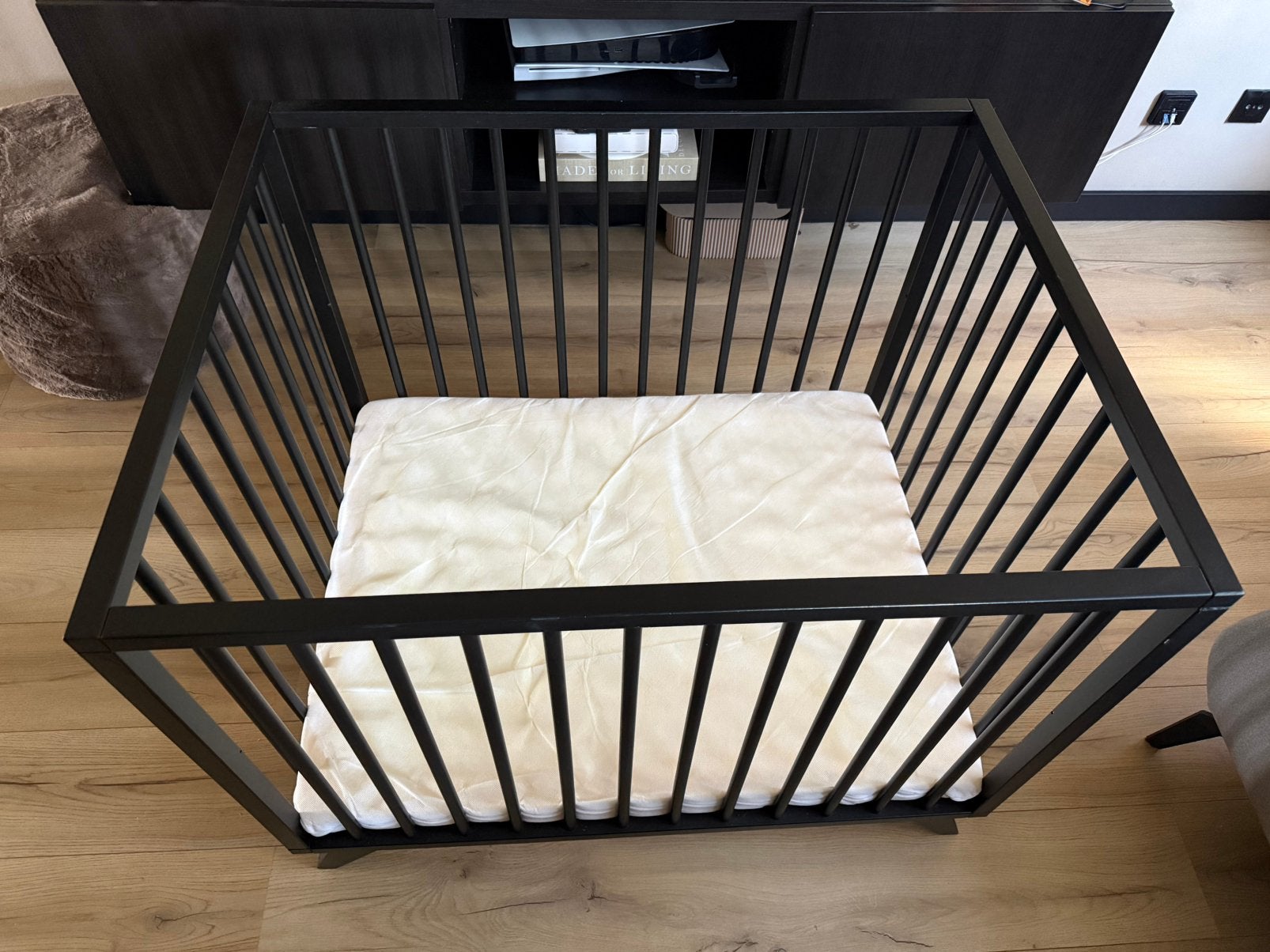 bopita box met matras, Ophalen, Zo goed als nieuw