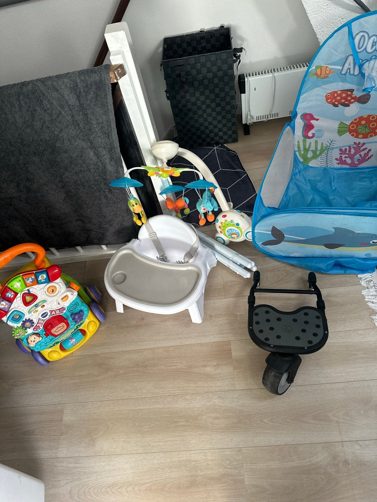 Babyspullen: loopstoel, kinderstoel, buggyplankje, tentje, Ophalen of Verzenden, Gebruikt