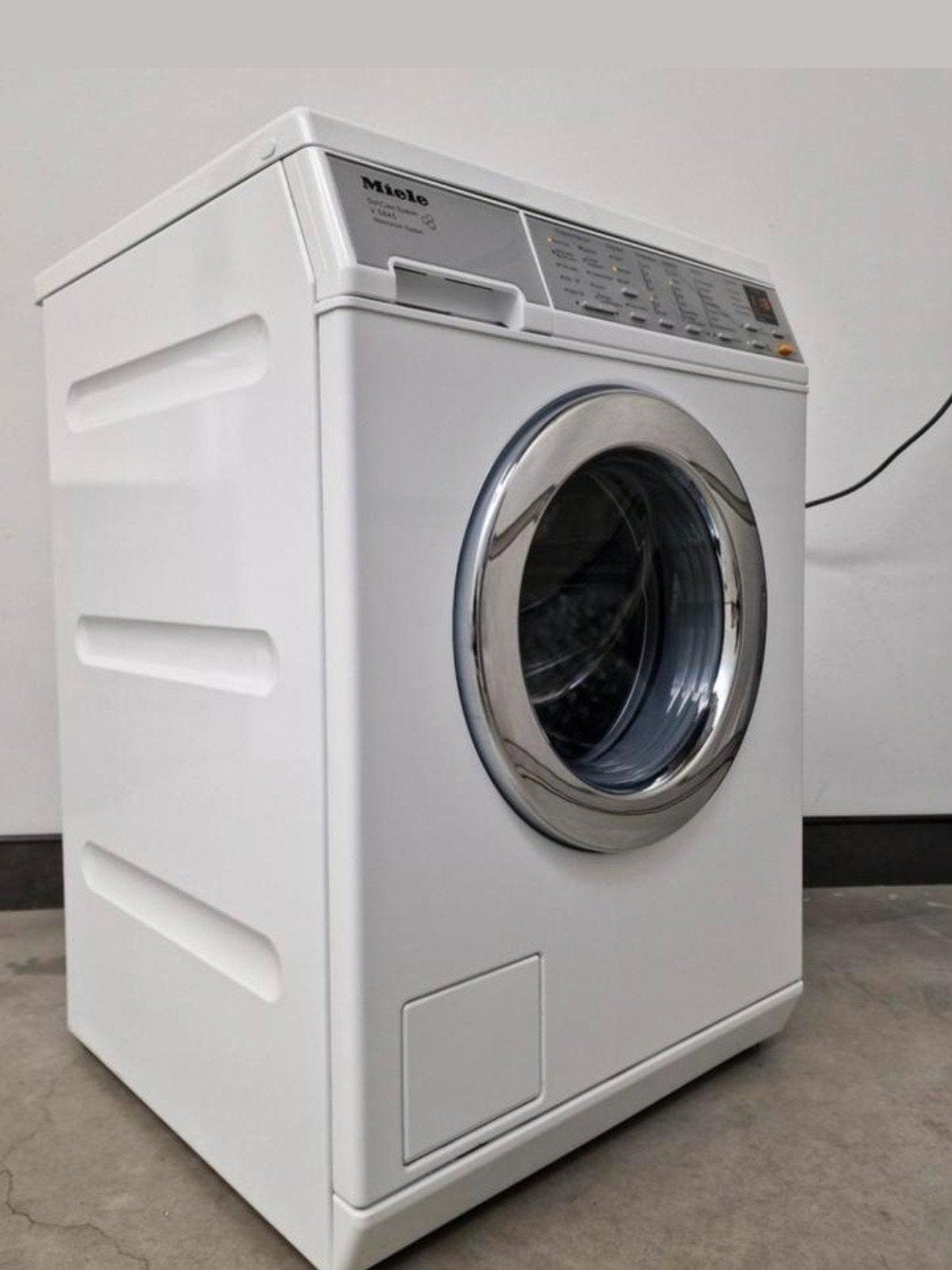 Foto 6 van Miele SoftCare wasmachine + WCS System