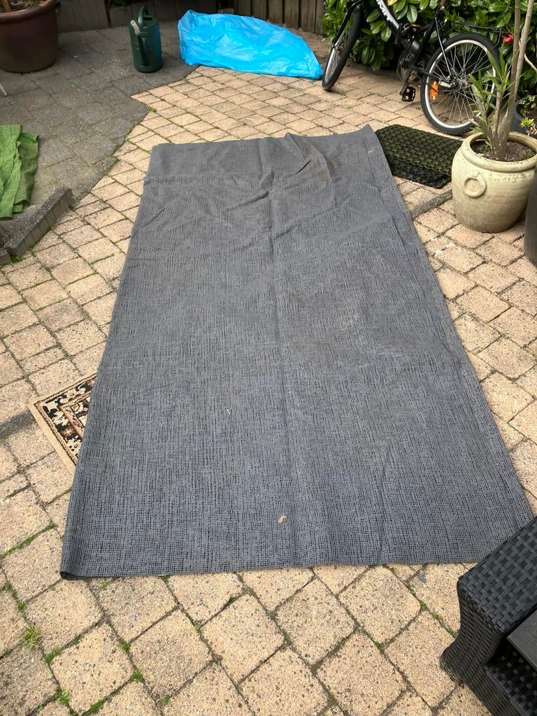 2x dik tenttapijt zelf schoonmaken, Ophalen of Verzenden, Gebruikt