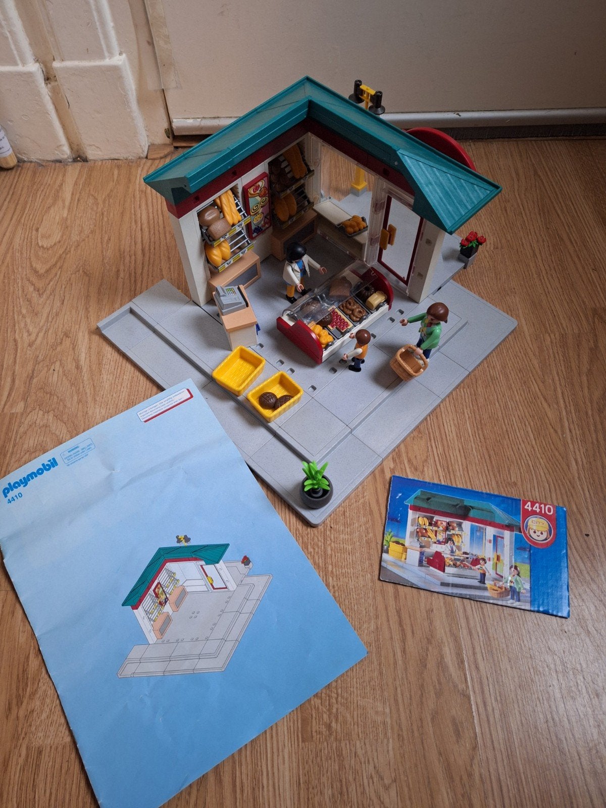 In nieuwstaat leuke complete Playmobil 4410 bakkerij + boekj, Gebouw, Complete set, Ophalen of Verzenden, Zo goed als nieuw