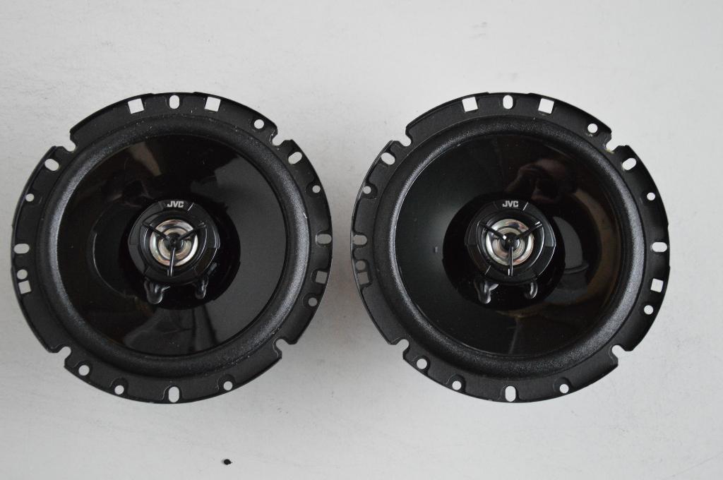 JVC  300, Auto diversen, Autospeakers, Ophalen of Verzenden, Zo goed als nieuw