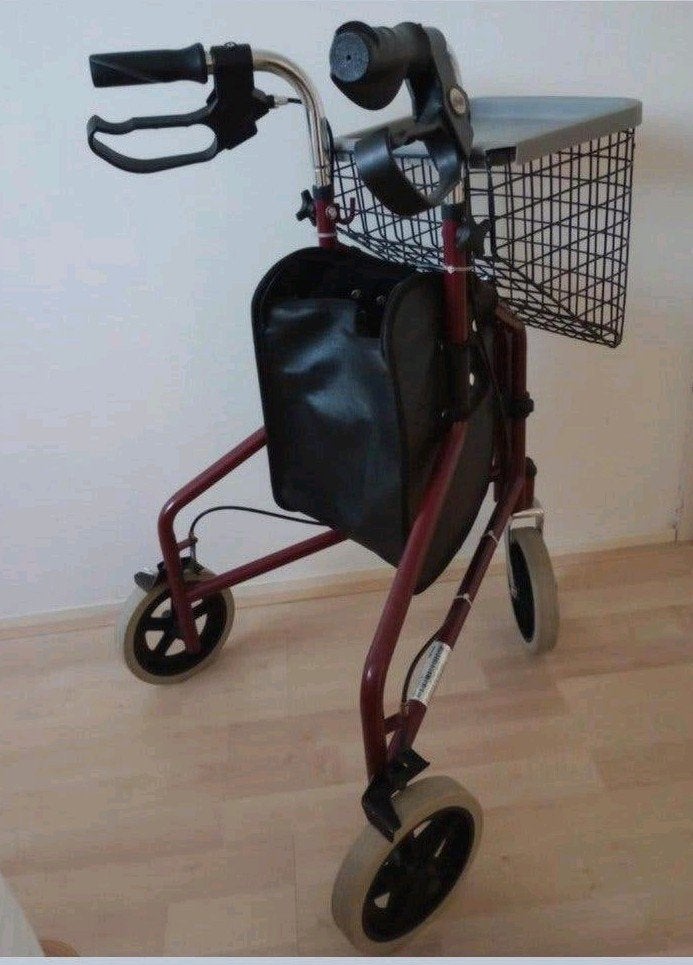 Binnenrollator Tri Walker Drive, Driewielrollator, Ophalen, Opvouwbaar, Zo goed als nieuw