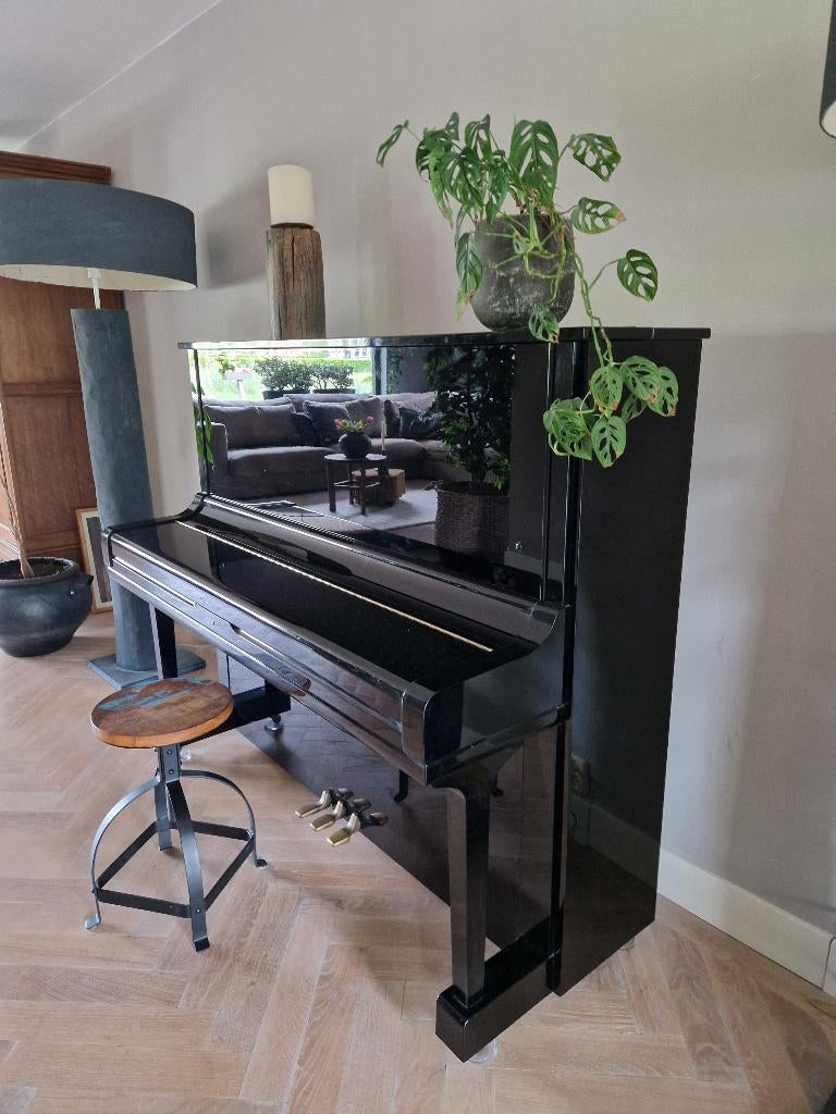 piano yahama u3, Ophalen, Zwart, Zo goed als nieuw, Piano