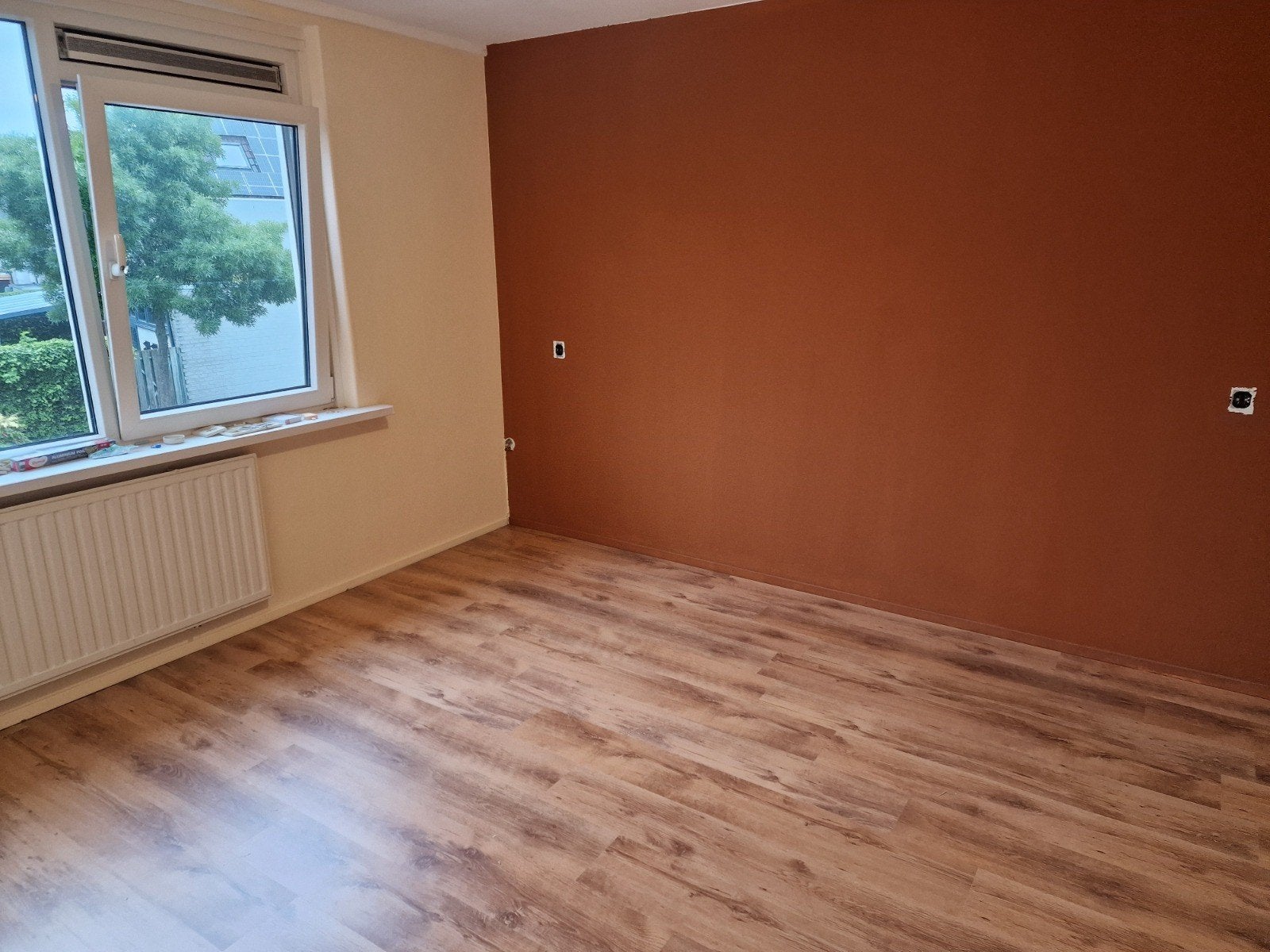 96 m2 laminaat waarvan 29m2 ongebruikt, 50 m² of meer