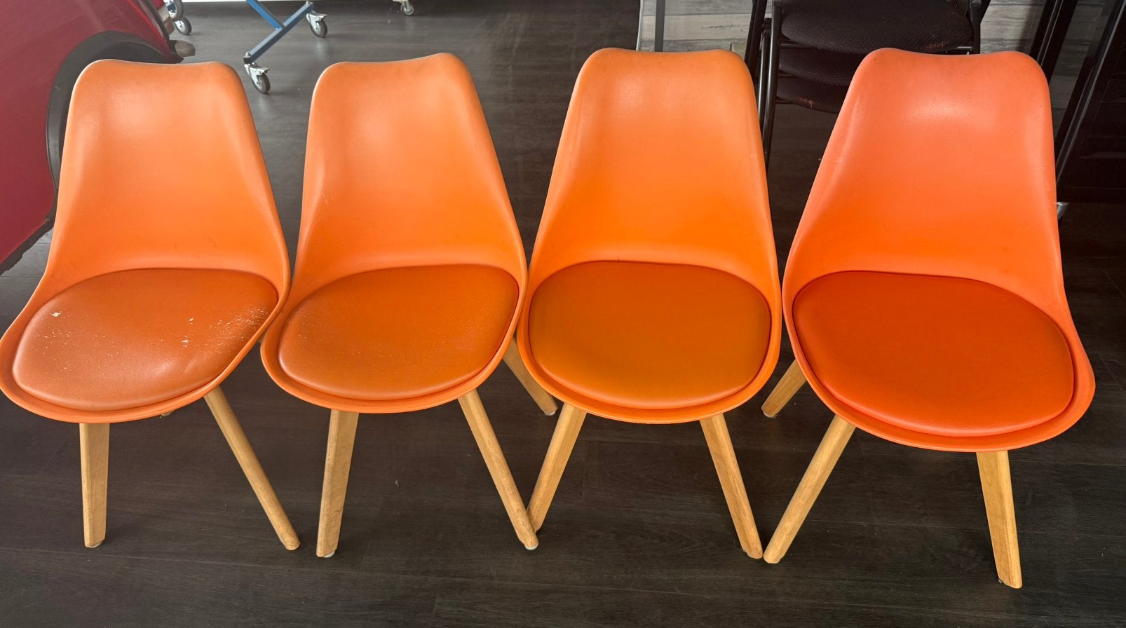 Stoelen oranje, Ophalen, Gebruikt, Overige kleuren, Kunststof