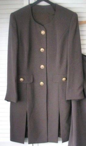 Nieuw bruin mantelpak (maat 40-42), Kleding | Dames, Ophalen, Kostuum of Pak, Bruin, Maat 42/44 (L)