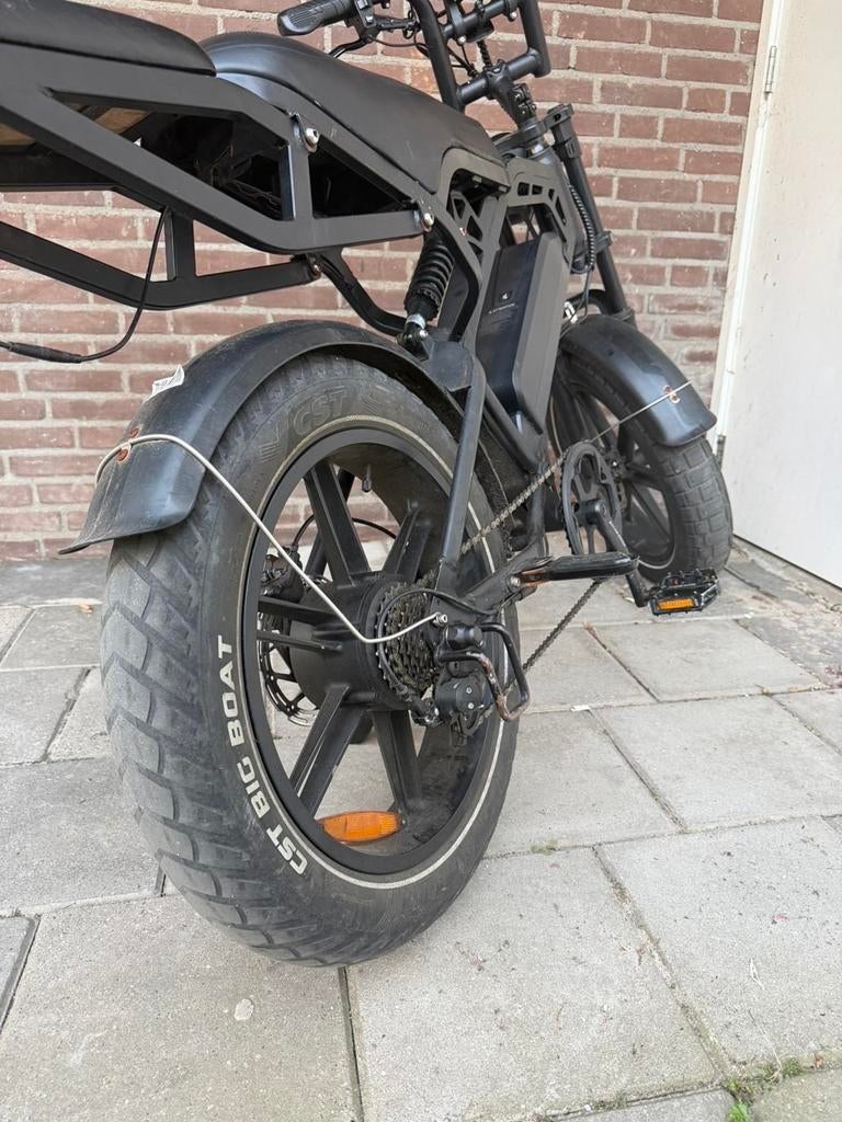 Fatbike v20, Fietsen en Brommers, Fietsen | Heren | Herenfietsen, Versnellingen, Minder dan 49 cm, Zo goed als nieuw, Schijfrem