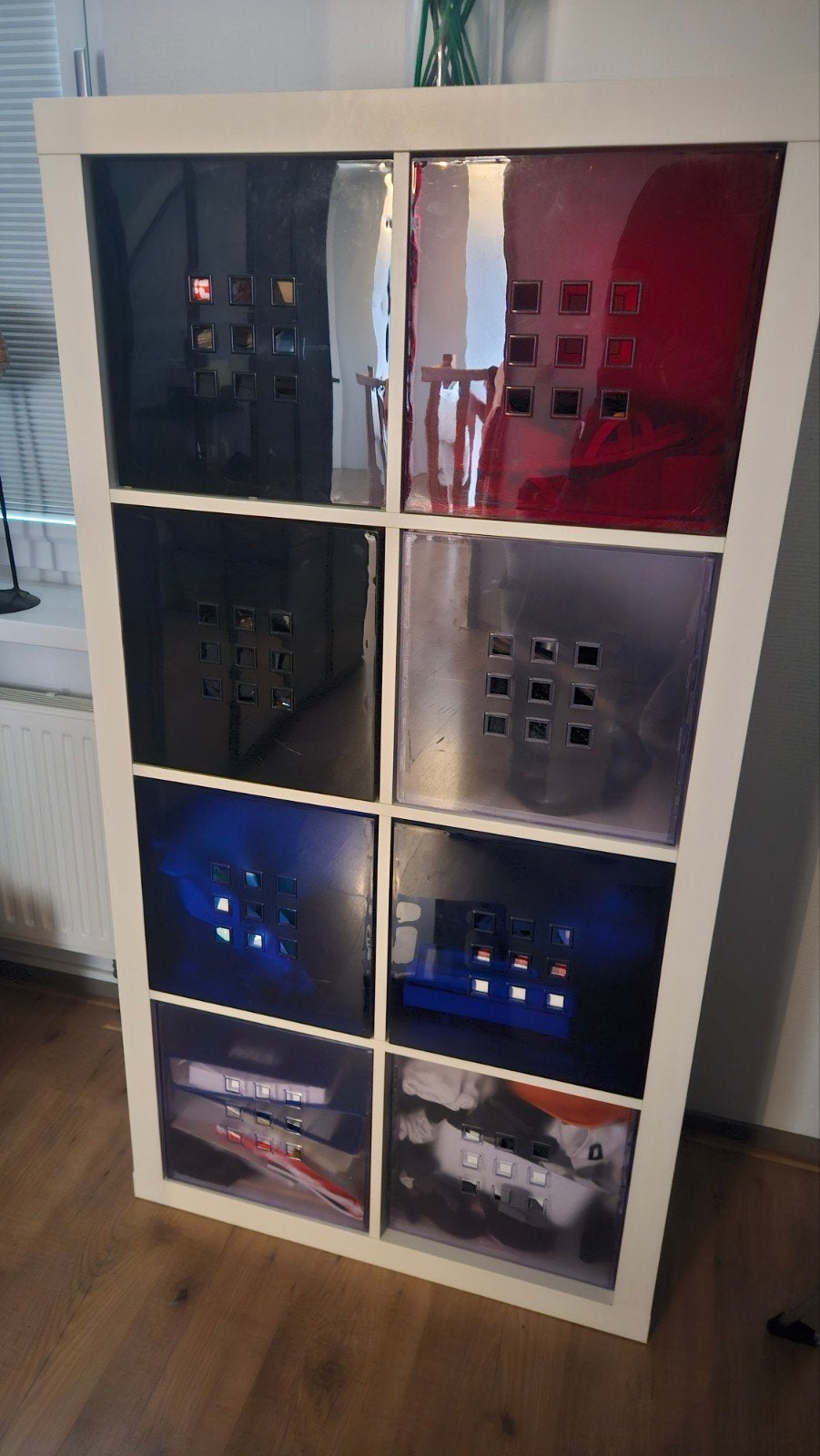 Witte IKEA Kallax Kast met 8 bakken, Ophalen, Met plank(en), Strak, Gebruikt