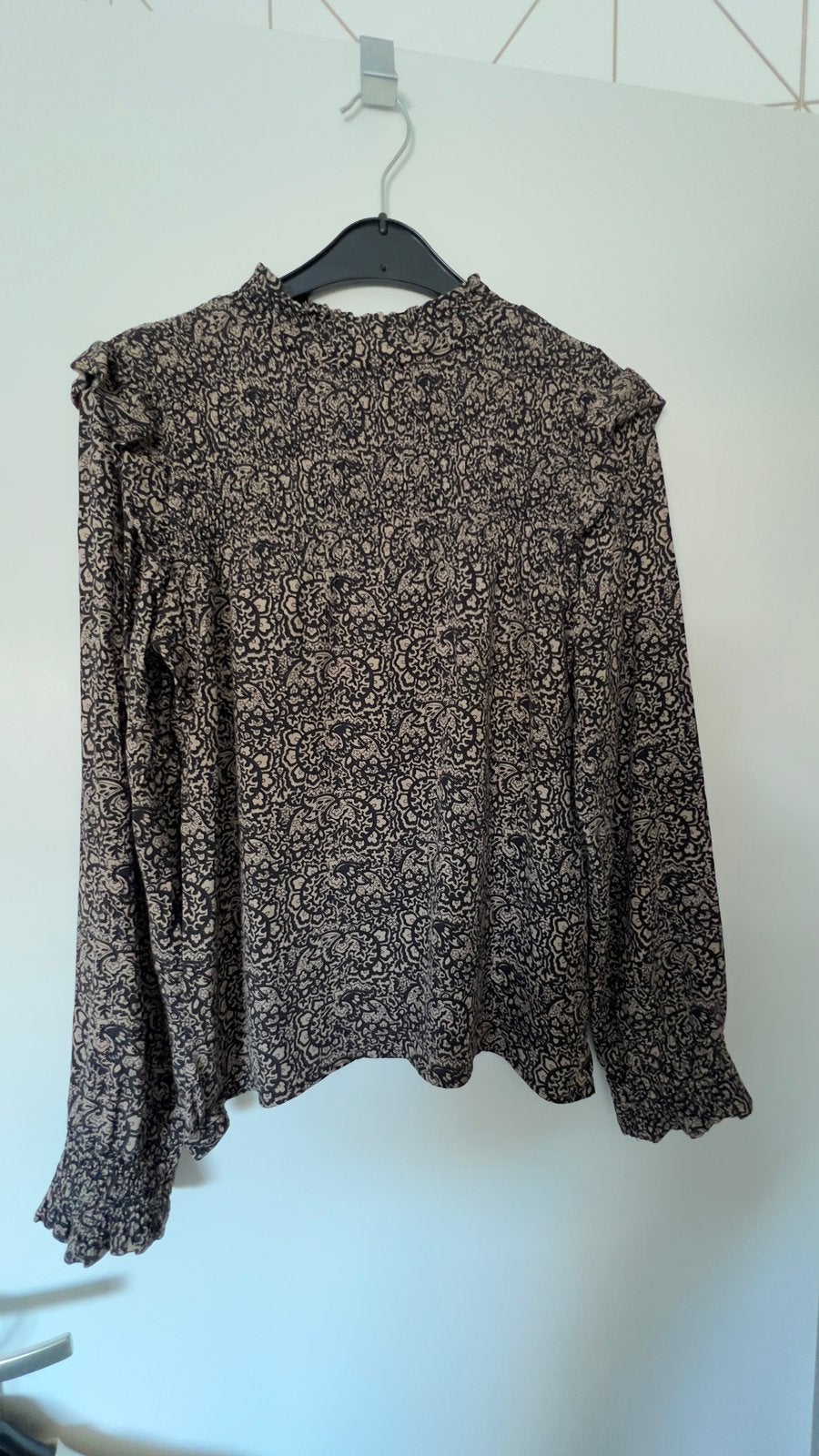 Mooie blouse van By Bar maat S, Ophalen of Verzenden, Zo goed als nieuw, Maat 36 (S), Bruin