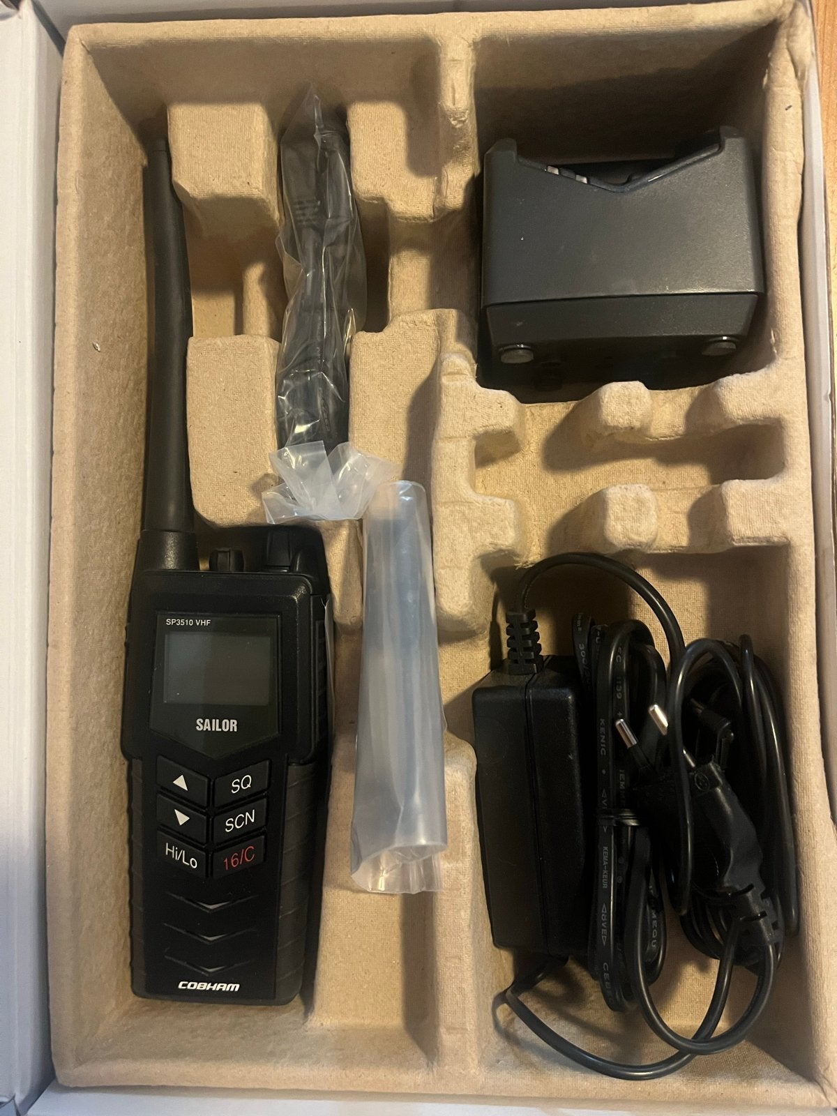 SAILOR SP3510 Portable VHF Marifoon - Nieuw in doos, Ophalen of Verzenden, Nieuw, 15 km of meer, Portofoon of Walkie-talkie