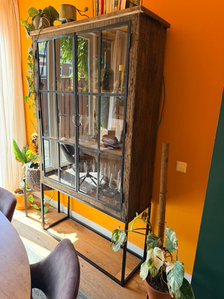 Vitrinekast luxe, Ophalen, 100 tot 150 cm, 200 cm of meer, Zo goed als nieuw
