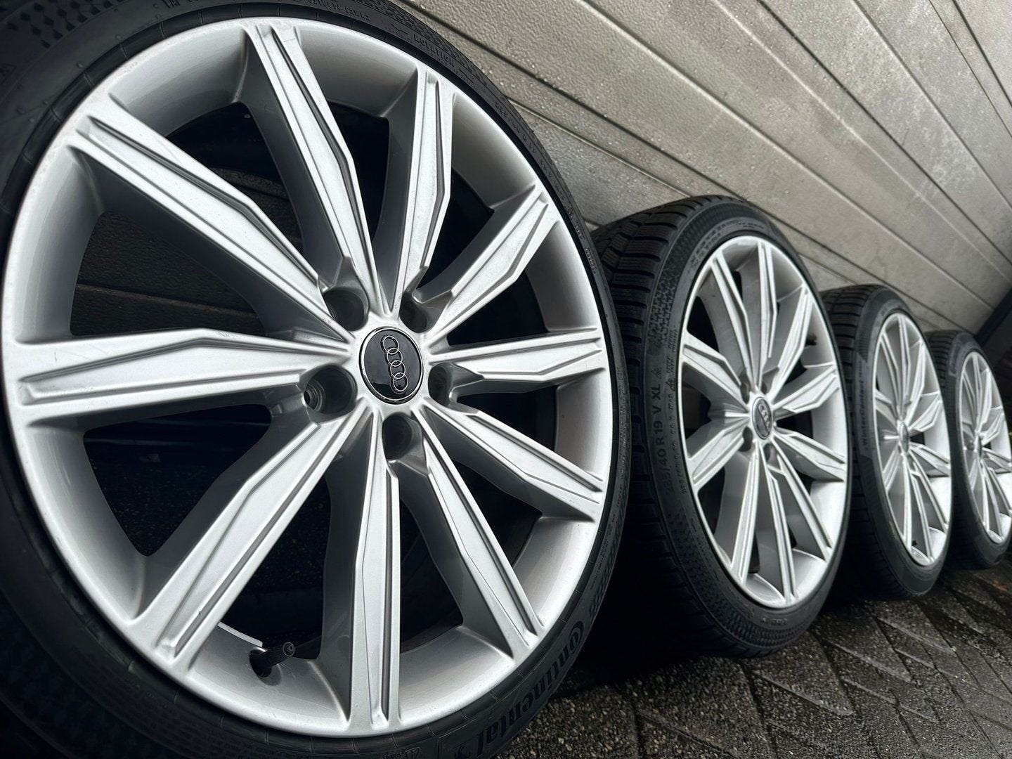 Orginele 19 inch Audi A4 S4 B8 B9 TT TTS velgen winterbanden, 19 inch, Gebruikt, -, -