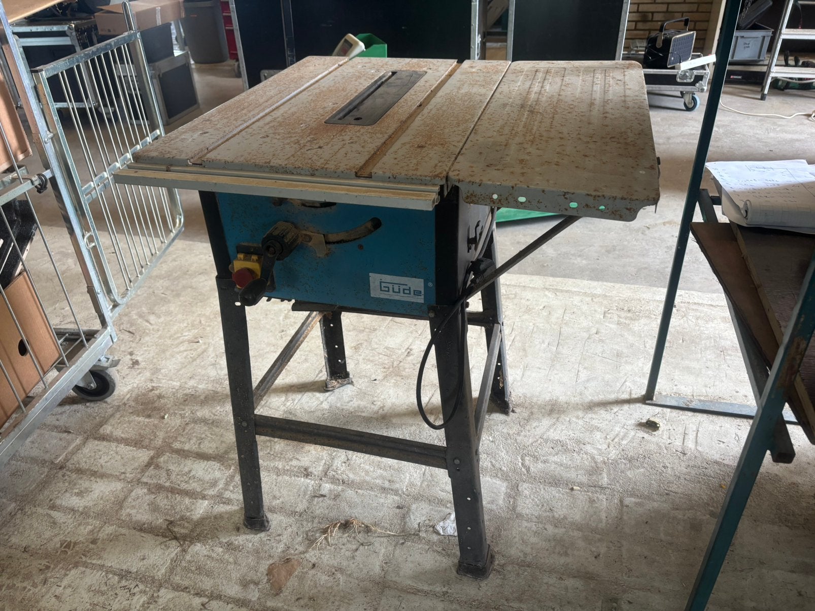 Zaagtafel, 70 mm of meer, Overige typen, Ophalen of Verzenden, Zo goed als nieuw