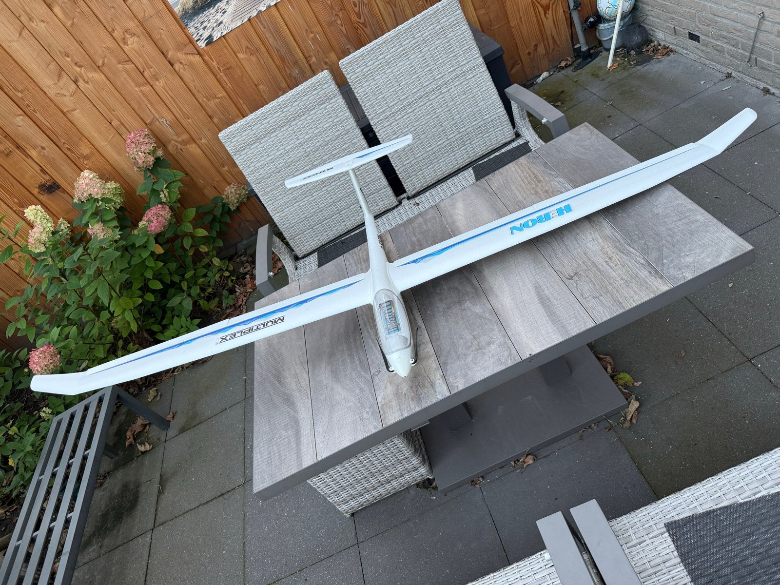 Multiplex Heron RC Zweefvliegtuig - Zo goed als nieuw, Hobby en Vrije tijd, Modelbouw | Radiografisch | Vliegtuigen, Ophalen, Zo goed als nieuw