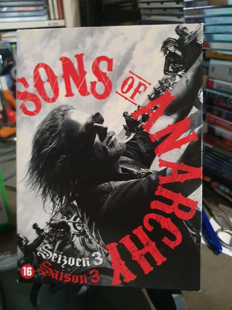 Sons of Anarchy seizoen 3 4DVD, Vanaf 12 jaar, Ophalen, Zo goed als nieuw
