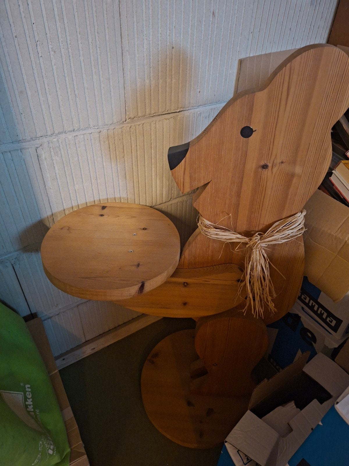 Houten knutselwerk: Beer  met dienblad, Gebruikt, Handgemaakt, Dieren, Knutselwerk